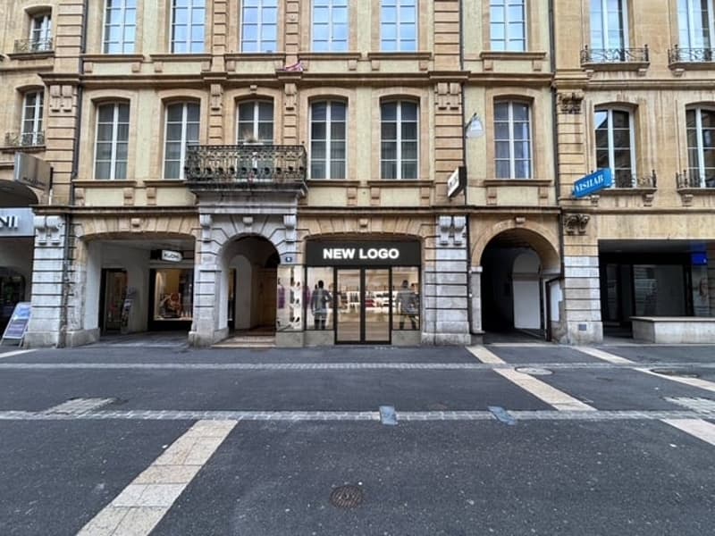 Office for rent fully renovated in the city center of Neuchâtel (2)