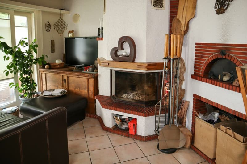 Vaste maison de famille 6 1/2 pièces avec petite annexe (16)