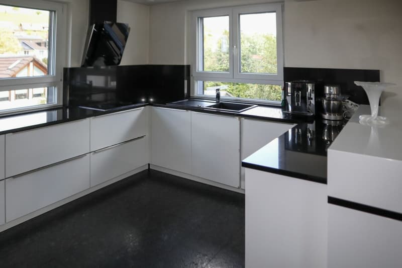 Quiet and sunny: 4.5 room single-family house in prime location (5)
