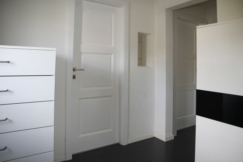 ruhig und sonnig: 4,5 Zimmer-Einfamilienhaus an bester Lage (17)