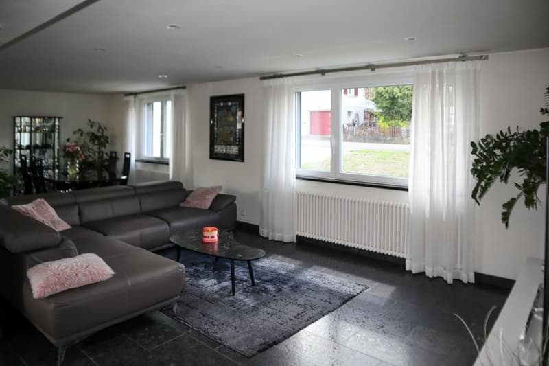 ruhig und sonnig: 4,5 Zimmer-Einfamilienhaus an bester Lage (7)