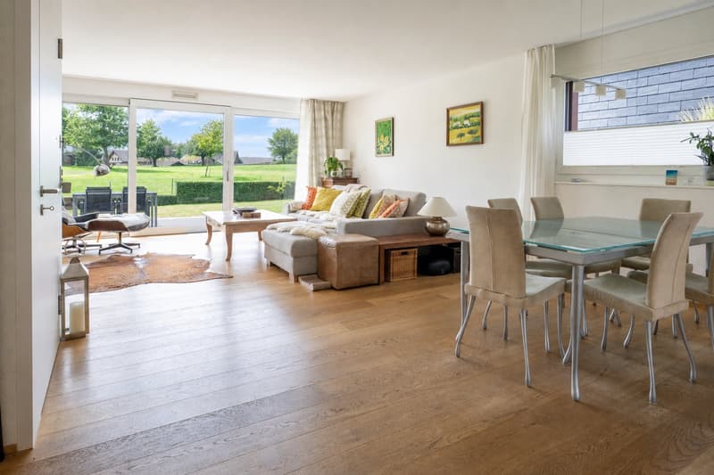 Modern Corner Semi-Detached House with Endless Views (3)