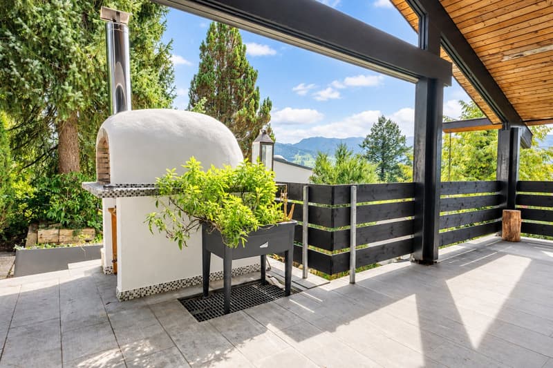 Single Family Home with Development Potential in a Prime Unterägeri Location (7)