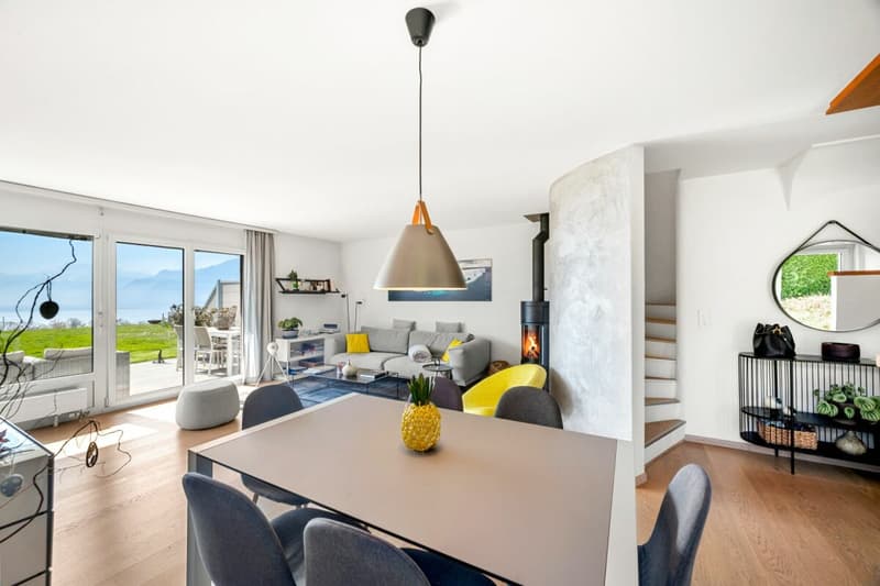 In Jongny, 5.5-room villa with breathtaking views of the lake copy (9)