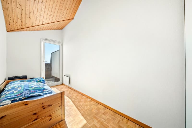 3,5 Zimmer mit Panoramablick auf See & Berge (10)