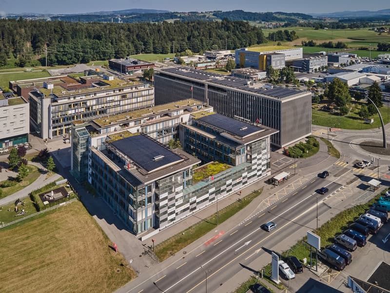 Spazi aziendali attraenti nel D4 Business Village Lucerna (2)