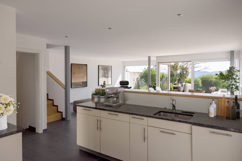 On the sunny side of Freiamt – family home with a far-reaching view (5)