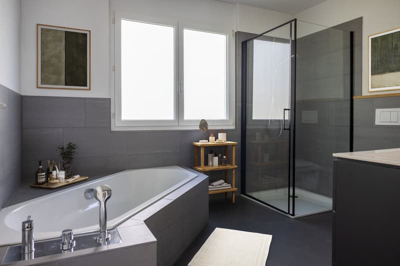 On the sunny side of Freiamt – family home with a far-reaching view (8)