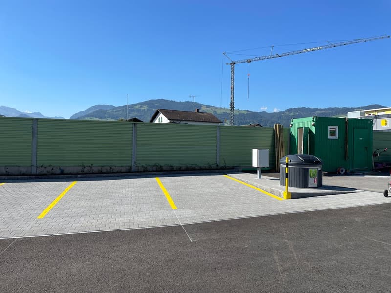 Spazio di stoccaggio di camper sicuro a Nuolen-Wangen SZ (4)