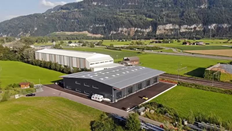 Vorankündigung: Neuere Gewerbehalle nächstens zu vermieten (13)