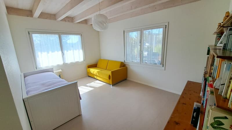 Wohnen im Grünen - hochwertiger 4.5-Zimmer Hausteil mit idyllischem Garten (4)
