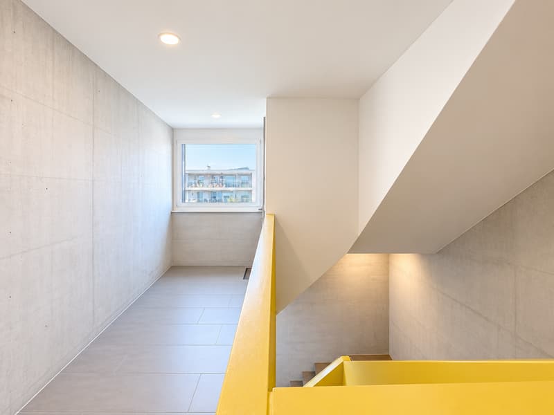 TOP MODERNE 5.5-ZIMMER-WOHNUNG MIT GROSSER TERRASSE UND WEITSICHT (14)
