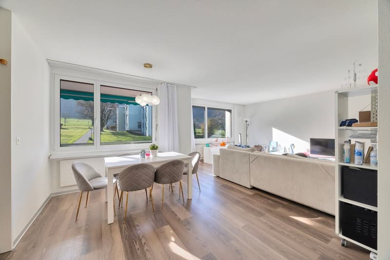 Perfektes Zuhause in Schübelbach - Sonnige 2.5-Zimmer-Wohnung mit Balkon (1)