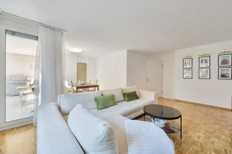Gemütliche 4.5-Zimmer-Wohnung zum Verkauf in Schübelbach (1)