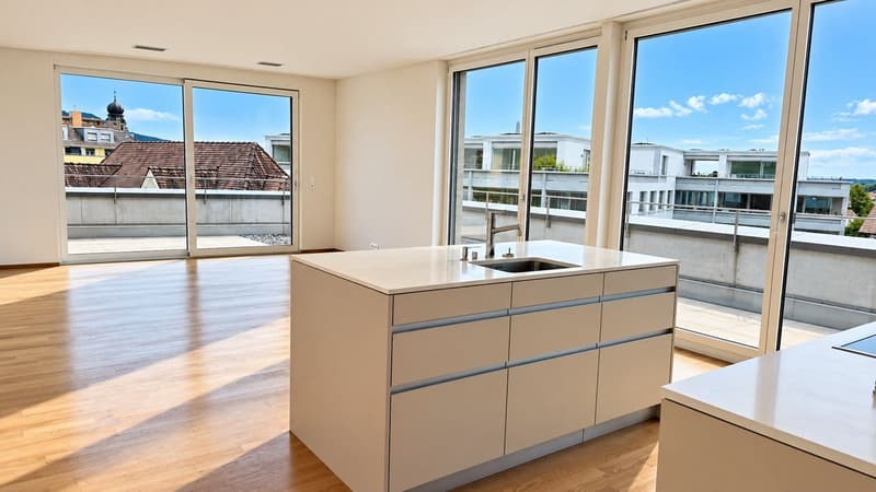 Gepflegte 2.5-Zimmer Attikawohnung mit Aussicht in Siebnen (5)