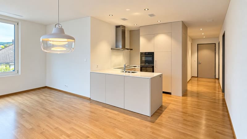 Moderne helle 3.5-Zimmer Wohnung mit Blick in Siebnen (1)