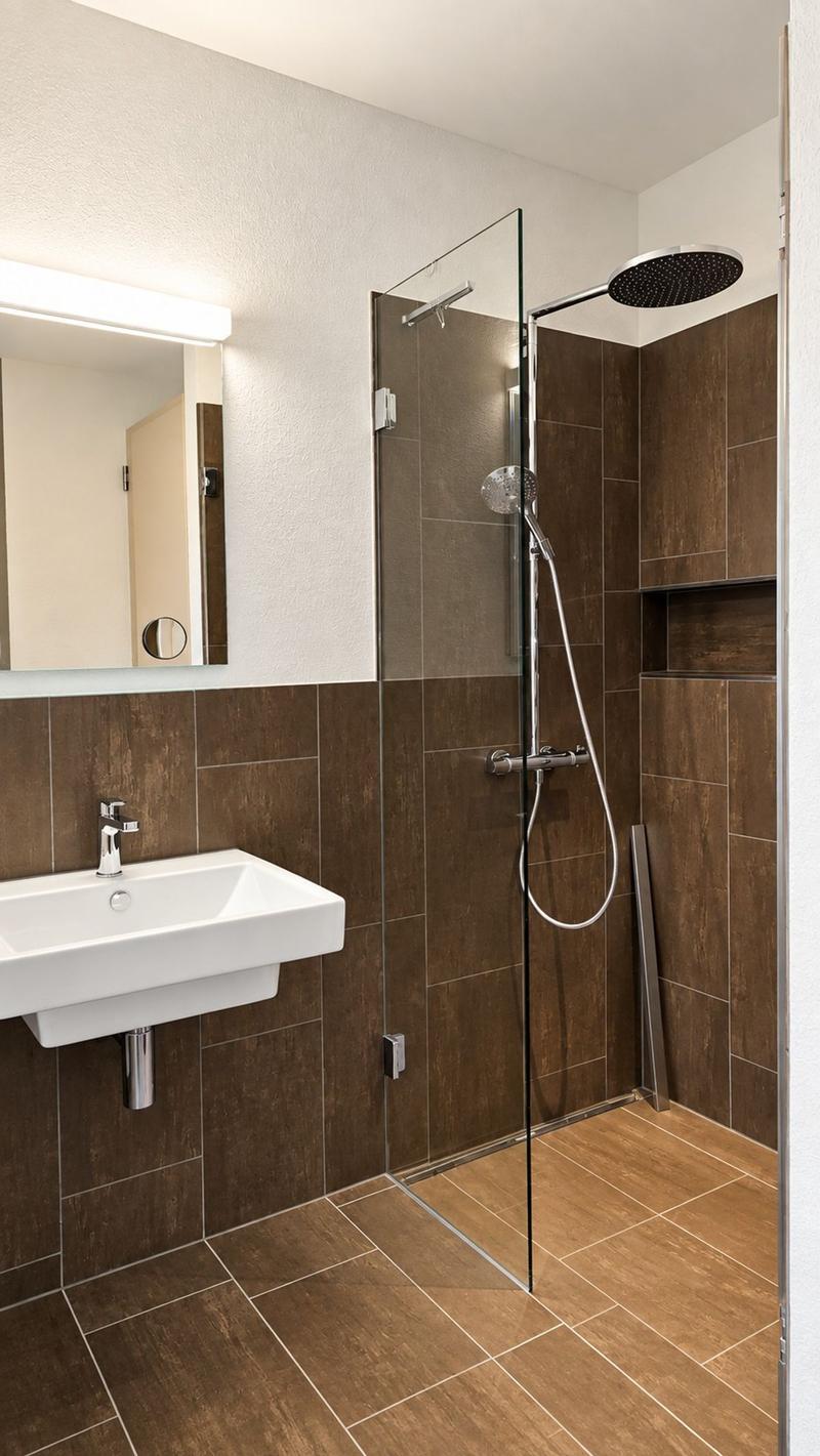 Moderne helle 3.5-Zimmer Wohnung mit Blick in Siebnen (11)