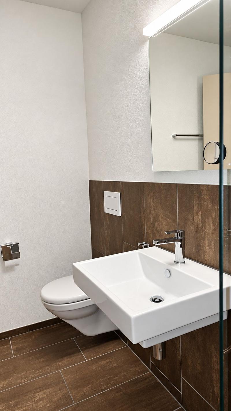 Moderne helle 3.5-Zimmer Wohnung mit Blick in Siebnen (9)