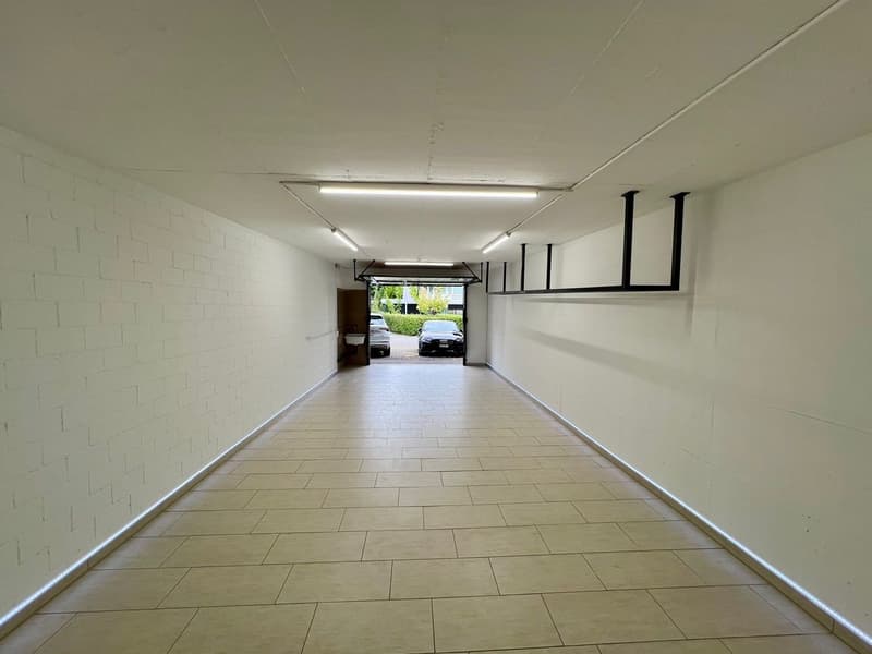 41 m² Lagerraum / Werkstatt mit 2 Aussenparkplätzen in Glattbrugg (1)