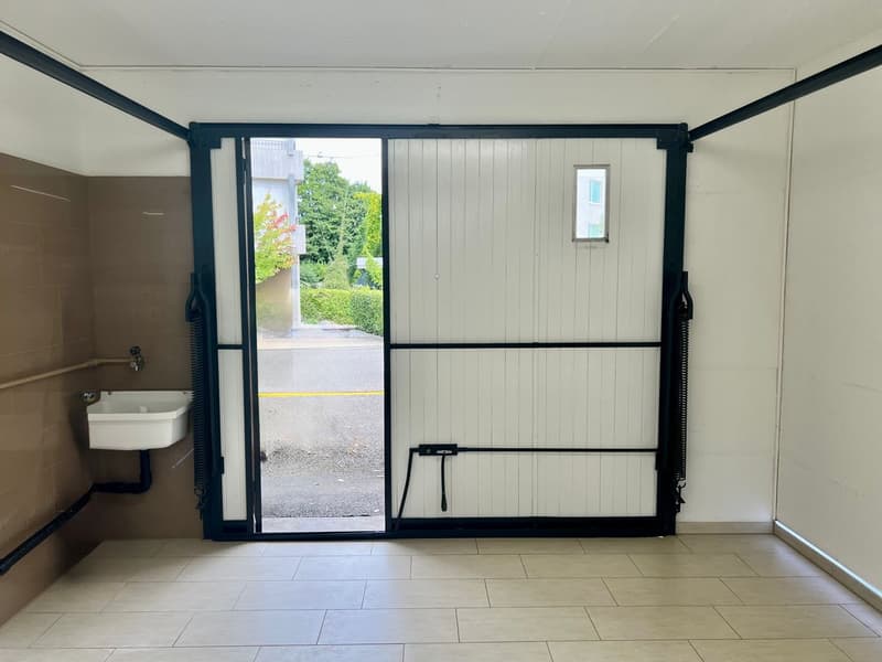 41 m² Lagerraum / Werkstatt mit 2 Aussenparkplätzen in Glattbrugg (6)