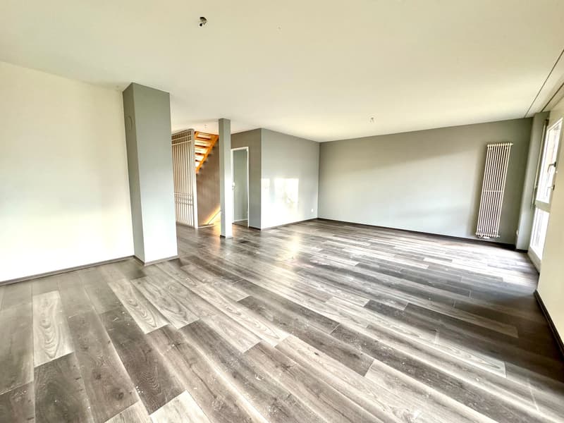 Dreamy 5.5-room maisonette with gallery & balconies (3)