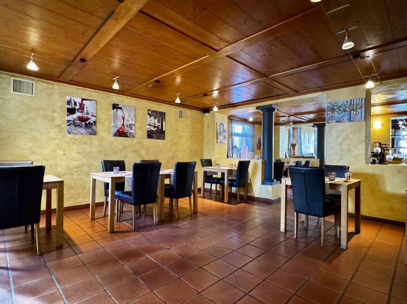 Charmantes Restaurant im historischen Zentrum von Muttenz (5)