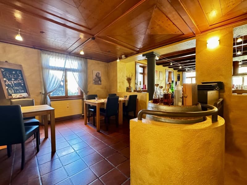 Charmantes Restaurant im historischen Zentrum von Muttenz (9)