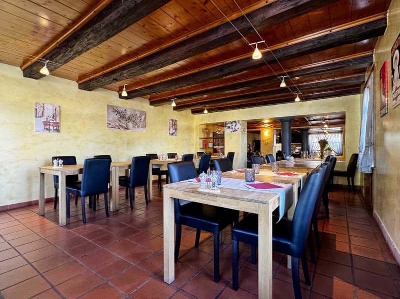 Charmantes Restaurant im historischen Zentrum von Muttenz (8)