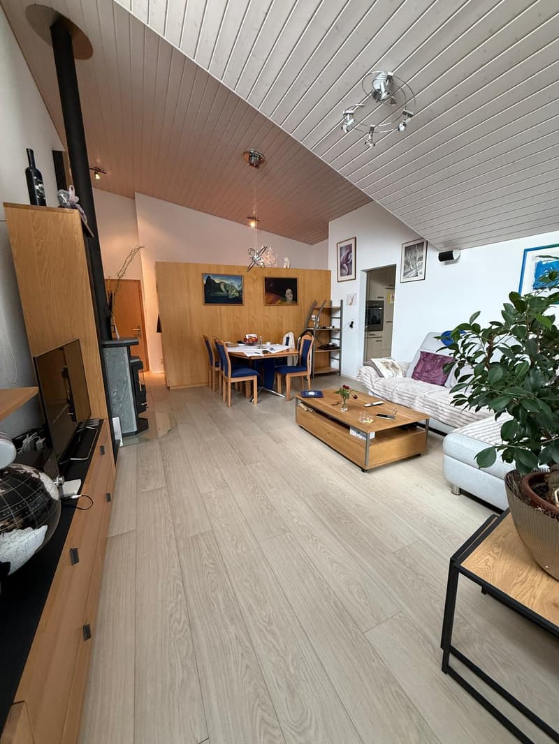 Attraktive 4-Zimmer-Dachwohnung mit Liftzugang direkt in die Wohnung (11)