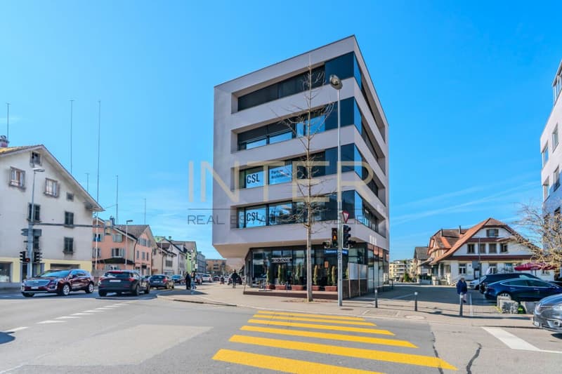 Praxisräume im Zentrum von Baar (ZG) - 3 Behandlungsräume mit Lavabo (15)