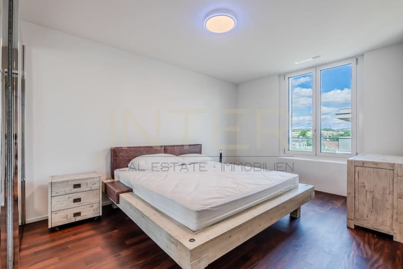 Spacious 5.5-room apartment with large balcony in Feldpark Zug (14)