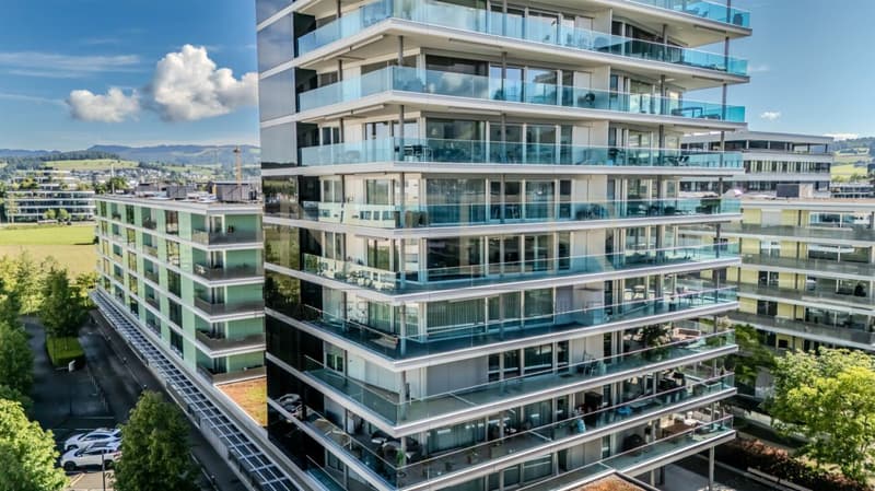 Spacious 5.5-room apartment with large balcony in Feldpark Zug (31)