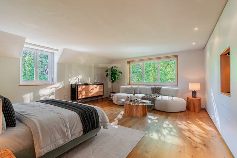 Casa unifamiliare di 6,5 locali con giardino di 981 m², vista lago e potenziale di sviluppo a Oberrieden (13)