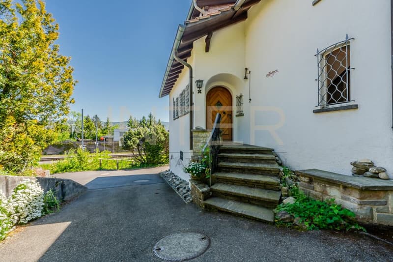 Casa unifamiliare di 6,5 locali con giardino di 981 m², vista lago e potenziale di sviluppo a Oberrieden (29)