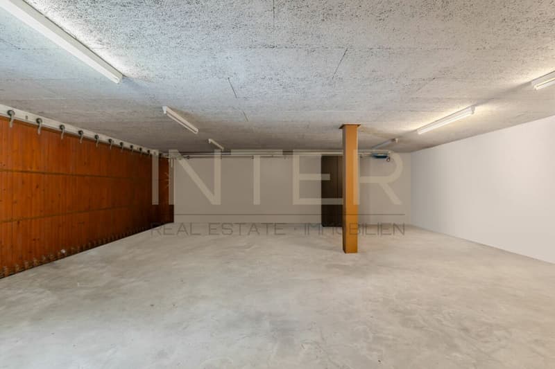 Casa unifamiliare di 6,5 locali con giardino di 981 m², vista lago e potenziale di sviluppo a Oberrieden (27)