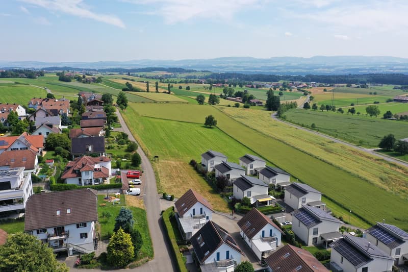 Freistehendes 6½-Zimmer-Einfamilienhaus (Neubau) nur 20 Min. von Zug entfernt (5)