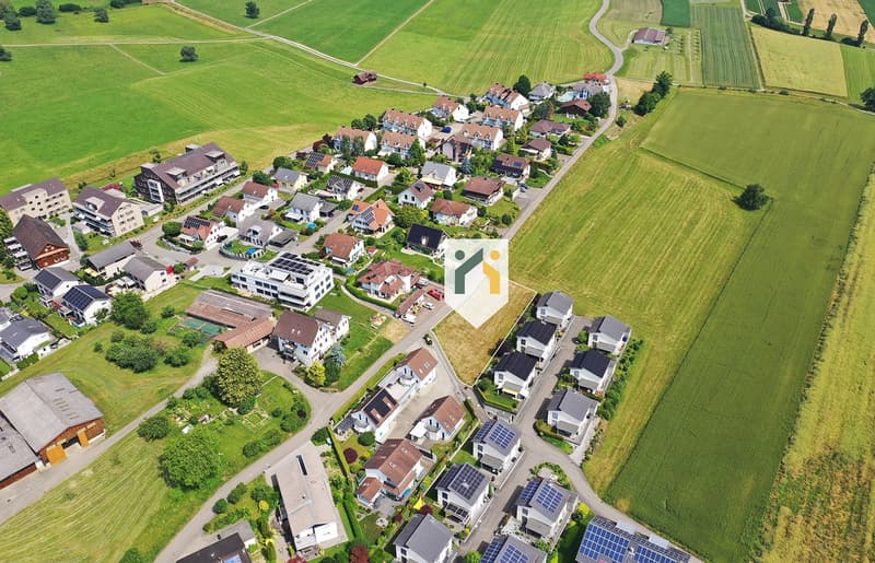 Freistehendes 6½-Zimmer-Einfamilienhaus (Neubau) nur 20 Min. von Zug entfernt (4)