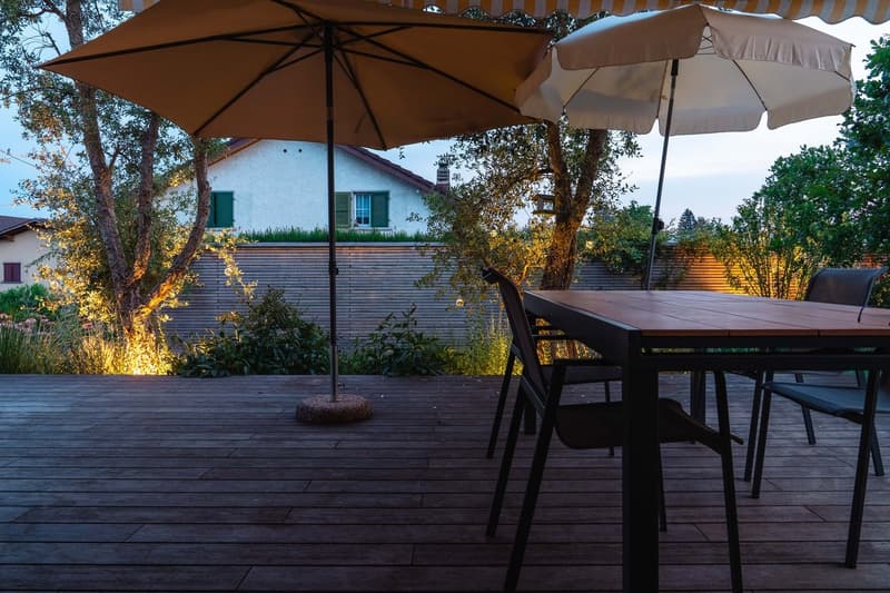 Freistehendes Einfamilienhaus mit wunderschöner Gartenanlage in Jegenstorf (11)