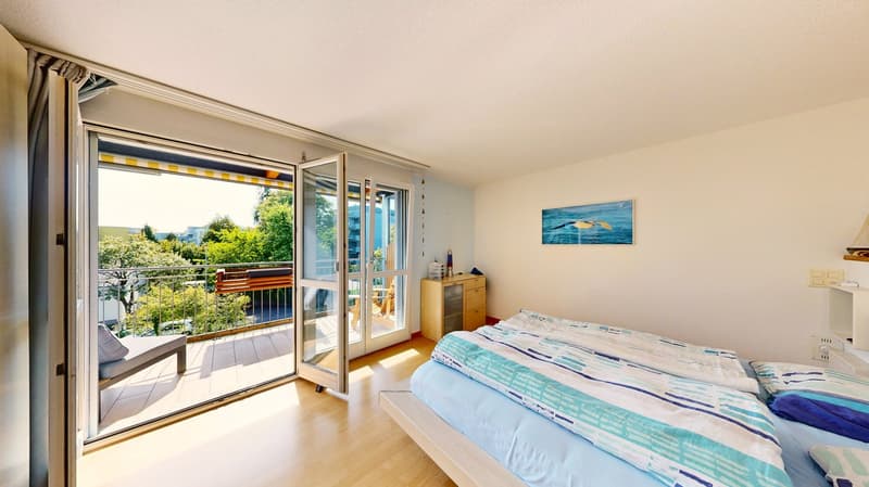Zwei Wohnungen in einer: 7 Zimmer, Sauna und zwei Balkone gegen Süden (23)