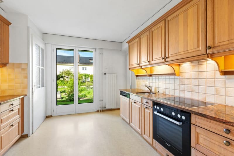 Family-friendly 4 ½-room semi-detached house with a cozy garden in a quiet residential area! (5)