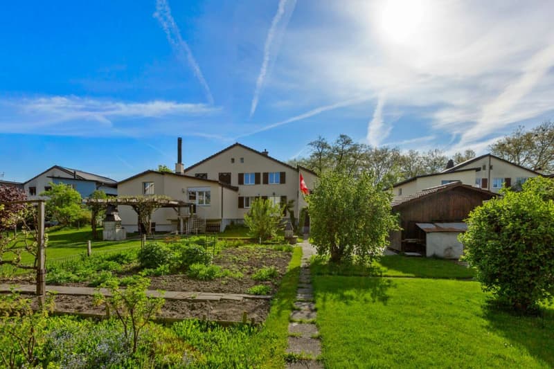 Family-friendly 4 ½-room semi-detached house with a cozy garden in a quiet residential area! (2)