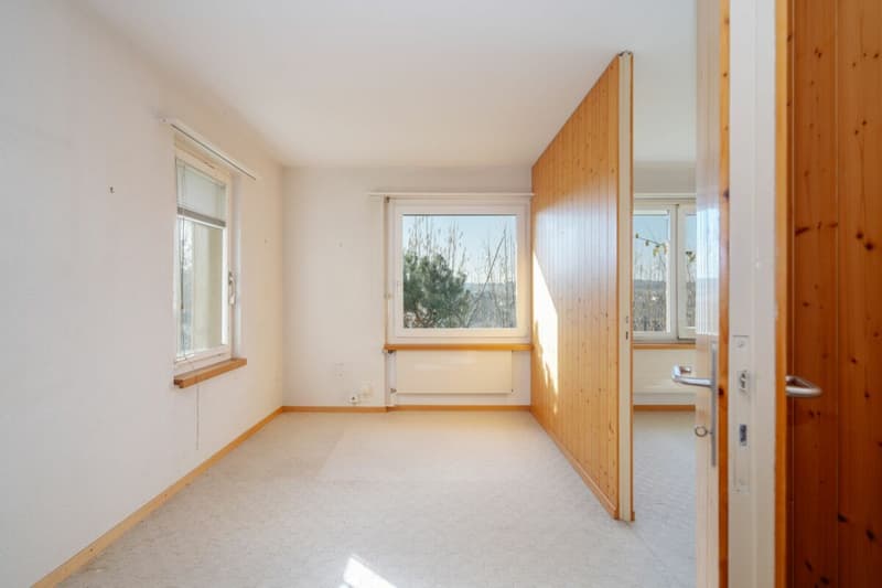 Generous plot in an idyllic location with many possibilities (12)