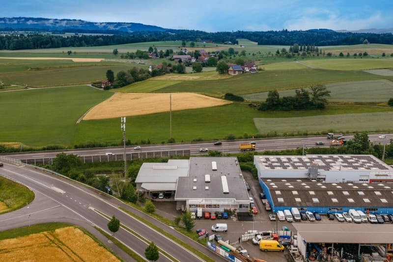 Attraktive Gewerbe- und Lagerfläche mit 400 m² (3)