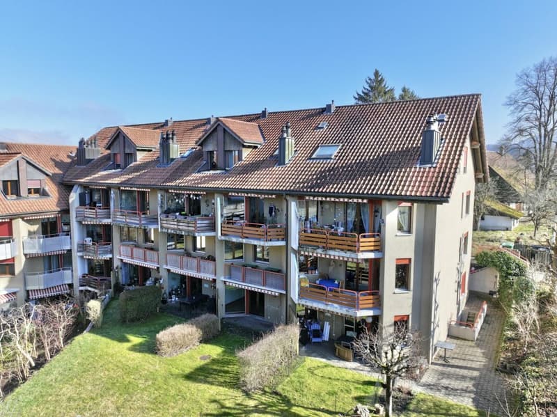 Charming 3.5-room maisonette apartment - Including underground parking space (11)