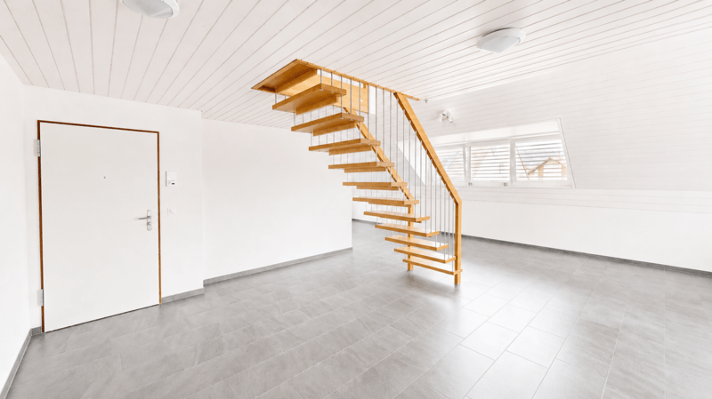 Einzigartige 5.5-Zimmer-Dachwohnung mit Galerie (2)