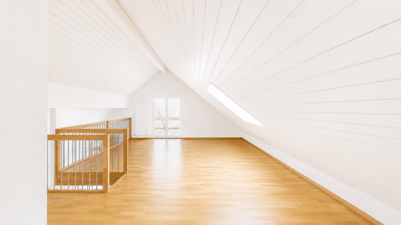 Einzigartige 5.5-Zimmer-Dachwohnung mit Galerie (3)