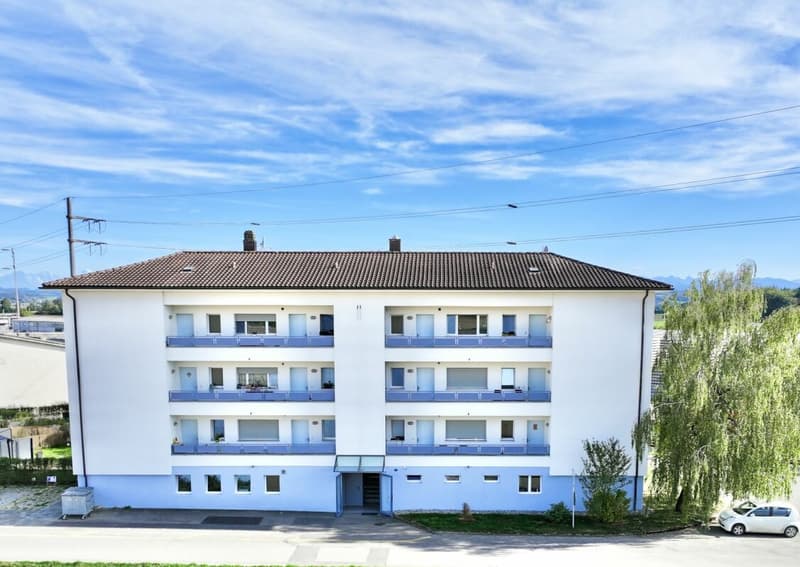 ATTRAKTIVE 2.5-ZIMMER-WOHNUNG IN MÜNTSCHEMIER (7)