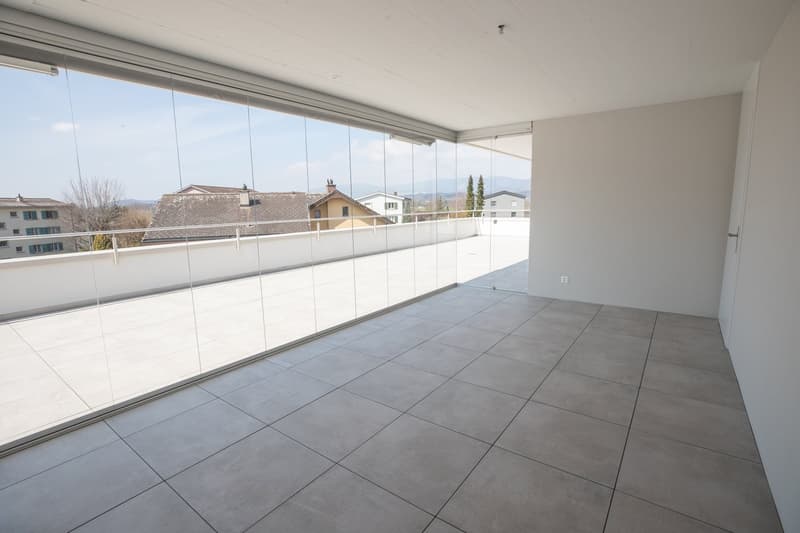 Appartement attique spacieux de 5,5 pièces à Büren an der Aare – moderne, lumineux et calme (8)