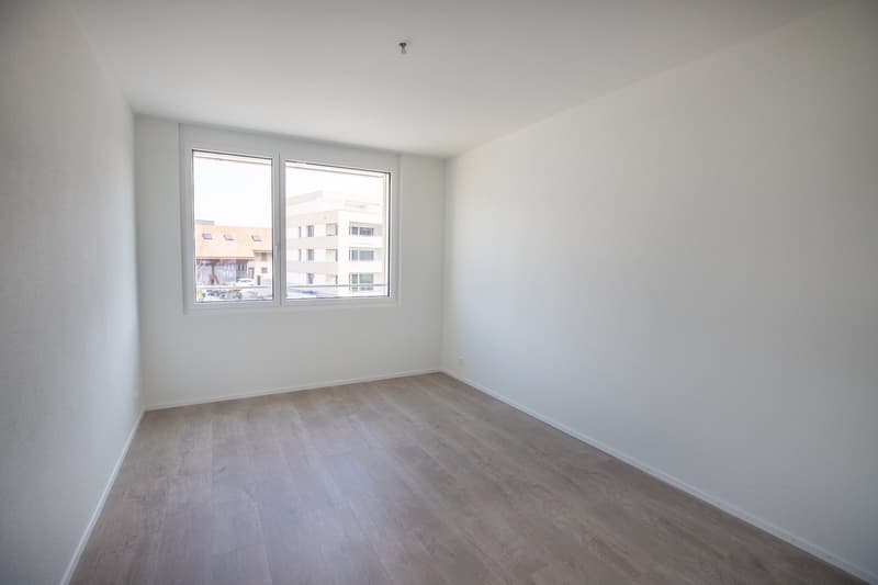 Exklusives Wohnen über den Dächern von Büren a.A. Attikawohnung mit grosser Dachterrasse (12)