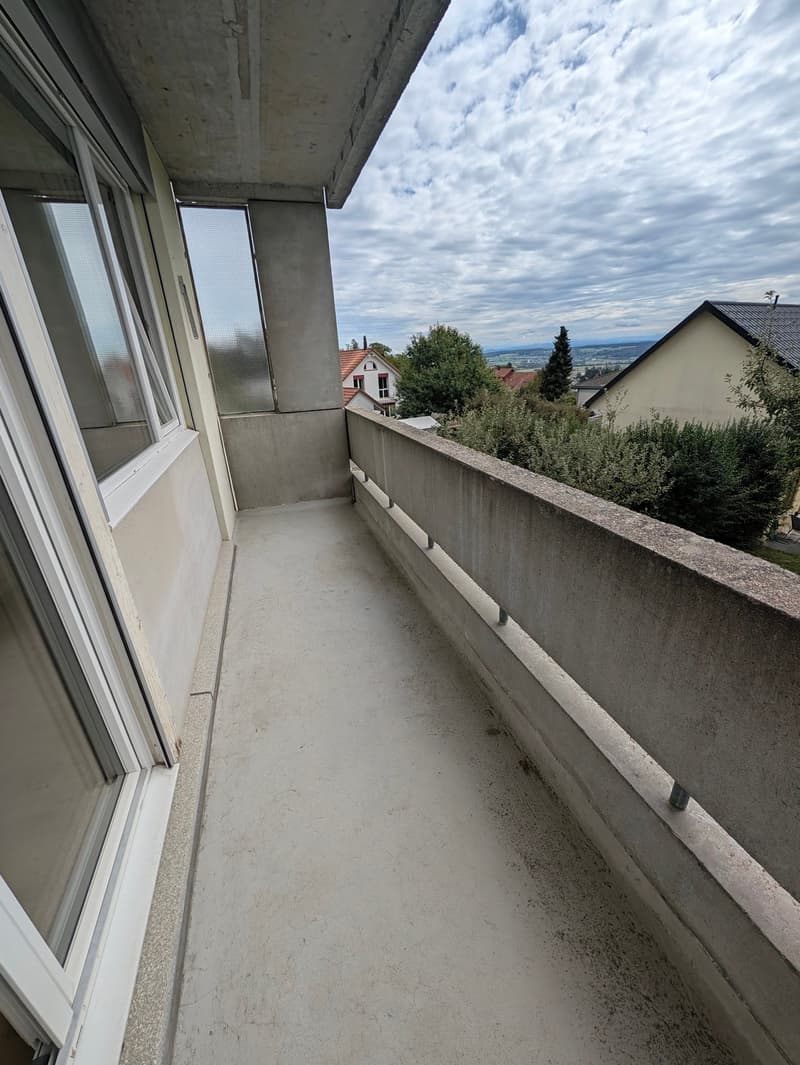 Sanierte 3-Zimmerwohnung mit Balkon und schöner Aussicht in Grenchen (20)